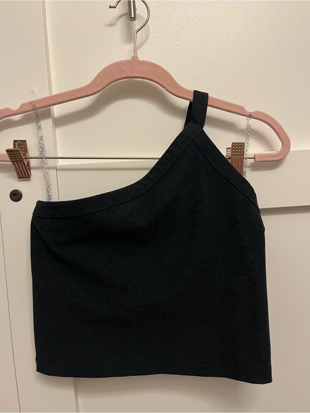 Beyond Yoga Spacedye Outset One Shoulder Cropped Tank